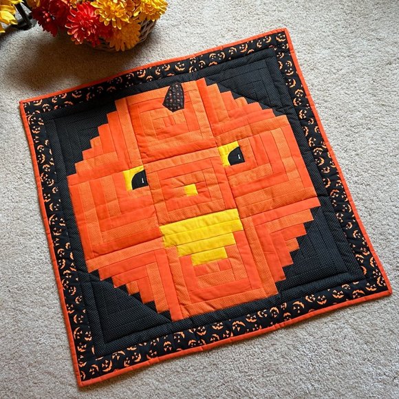 Patchwork Halloween Jack-O-Lantern Wall Hanging - Picture 11 of 15